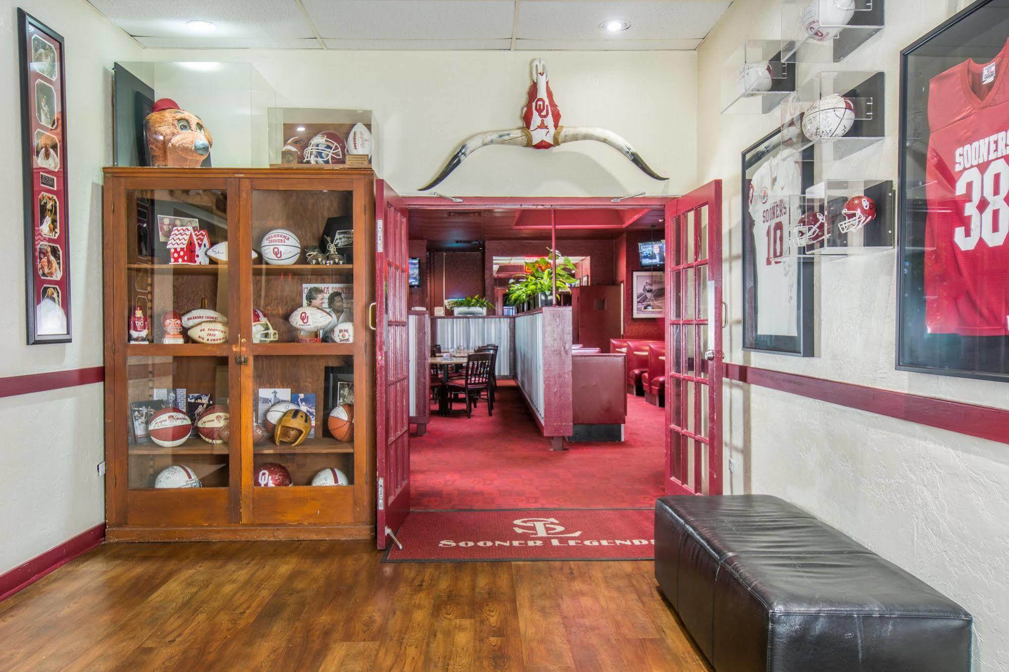 Sooner Legends Hotel Norman Eksteriør billede