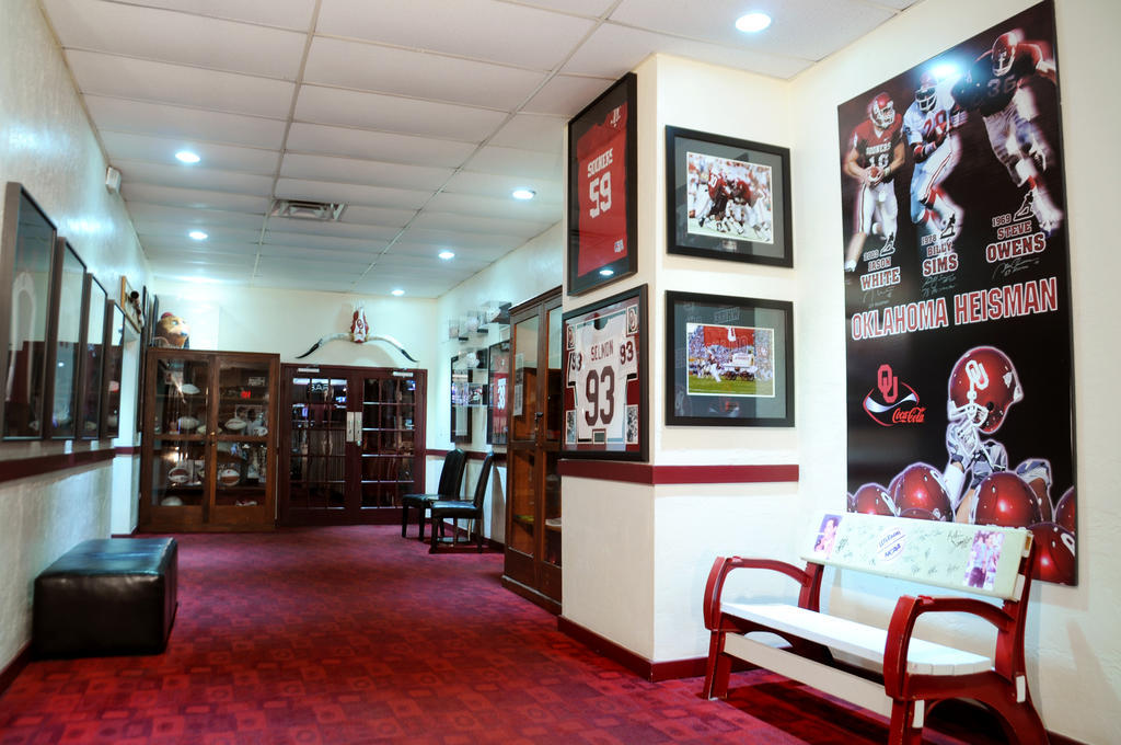 Sooner Legends Hotel Norman Eksteriør billede